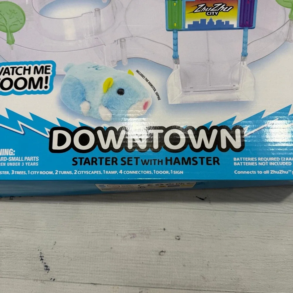Kid's Toys Hamster Gift Zhu Zhu City Downtown Starter Set Hamster Sophie NEW